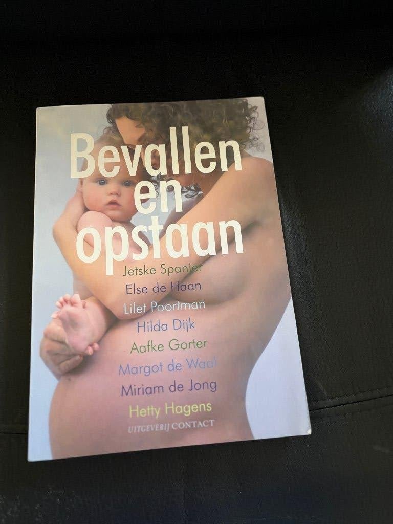 Bevallen en opstaan - Handboek voor zwangere vrouwen, Gelezen, Zwangerschap en Bevalling, Diverse auteurs, Ophalen of Verzenden