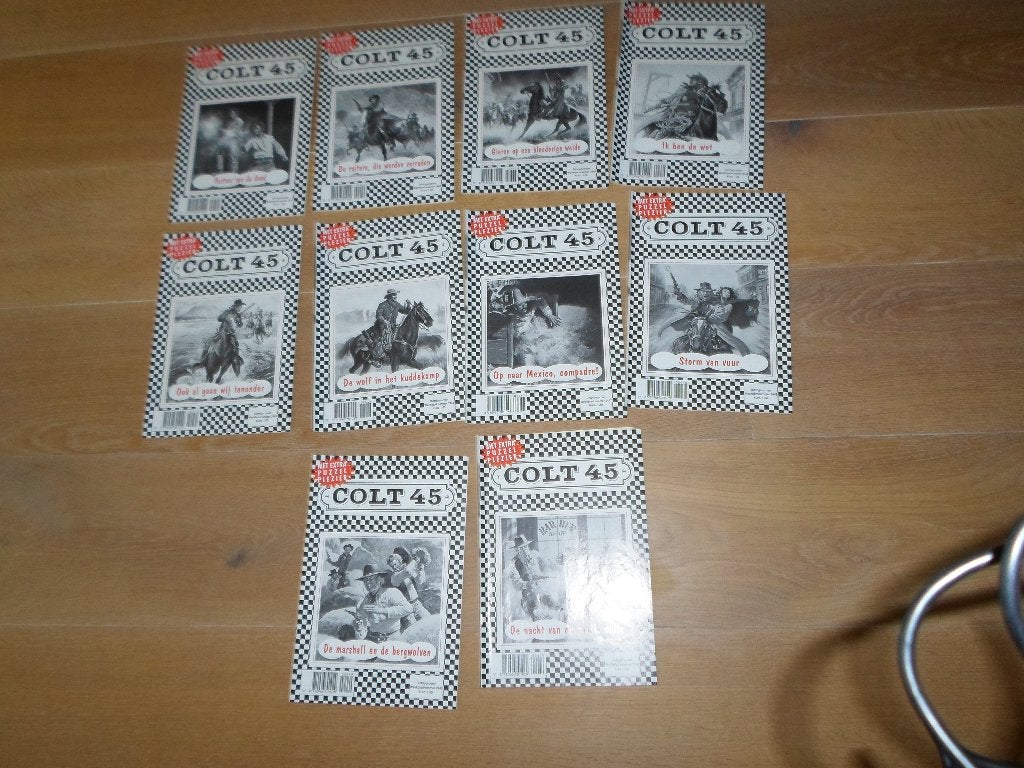 10 western Colt 45 boekjes, Ophalen of Verzenden, Gelezen