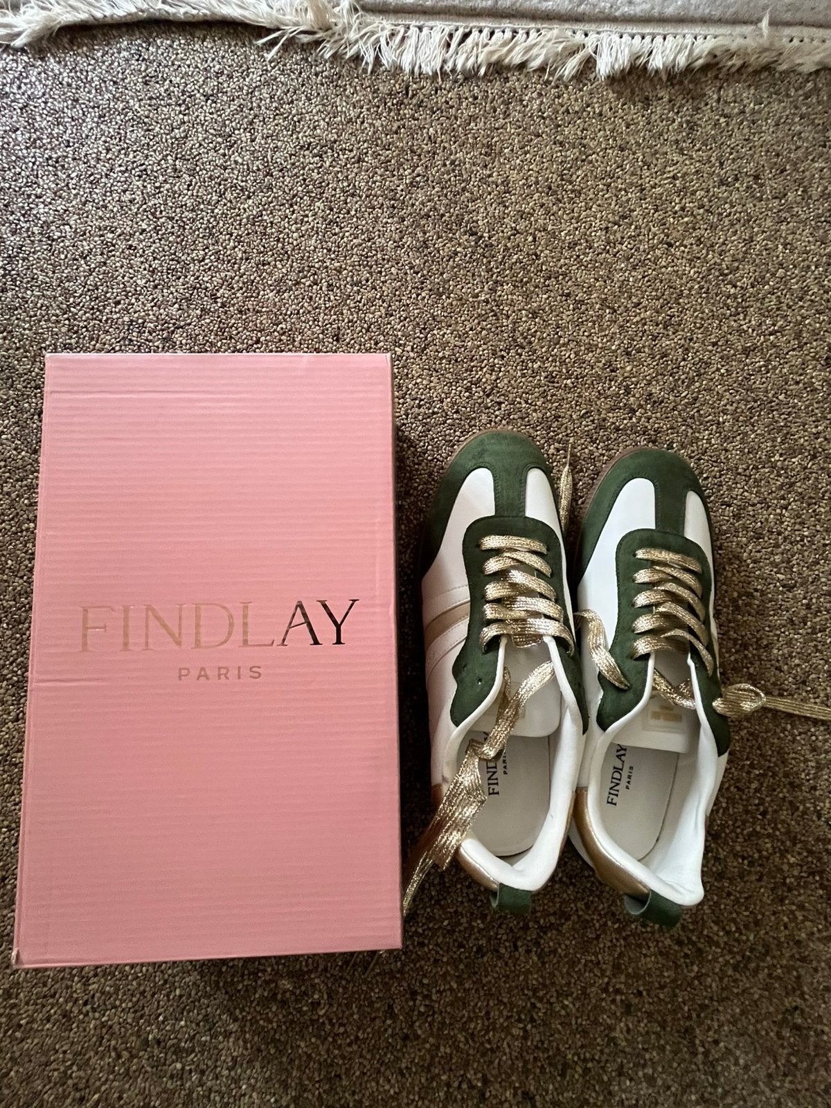 Groen witte dames Sneakers maat 41., Kleding | Dames, Ophalen of Verzenden, Zo goed als nieuw, Groen, Sneakers of Gympen