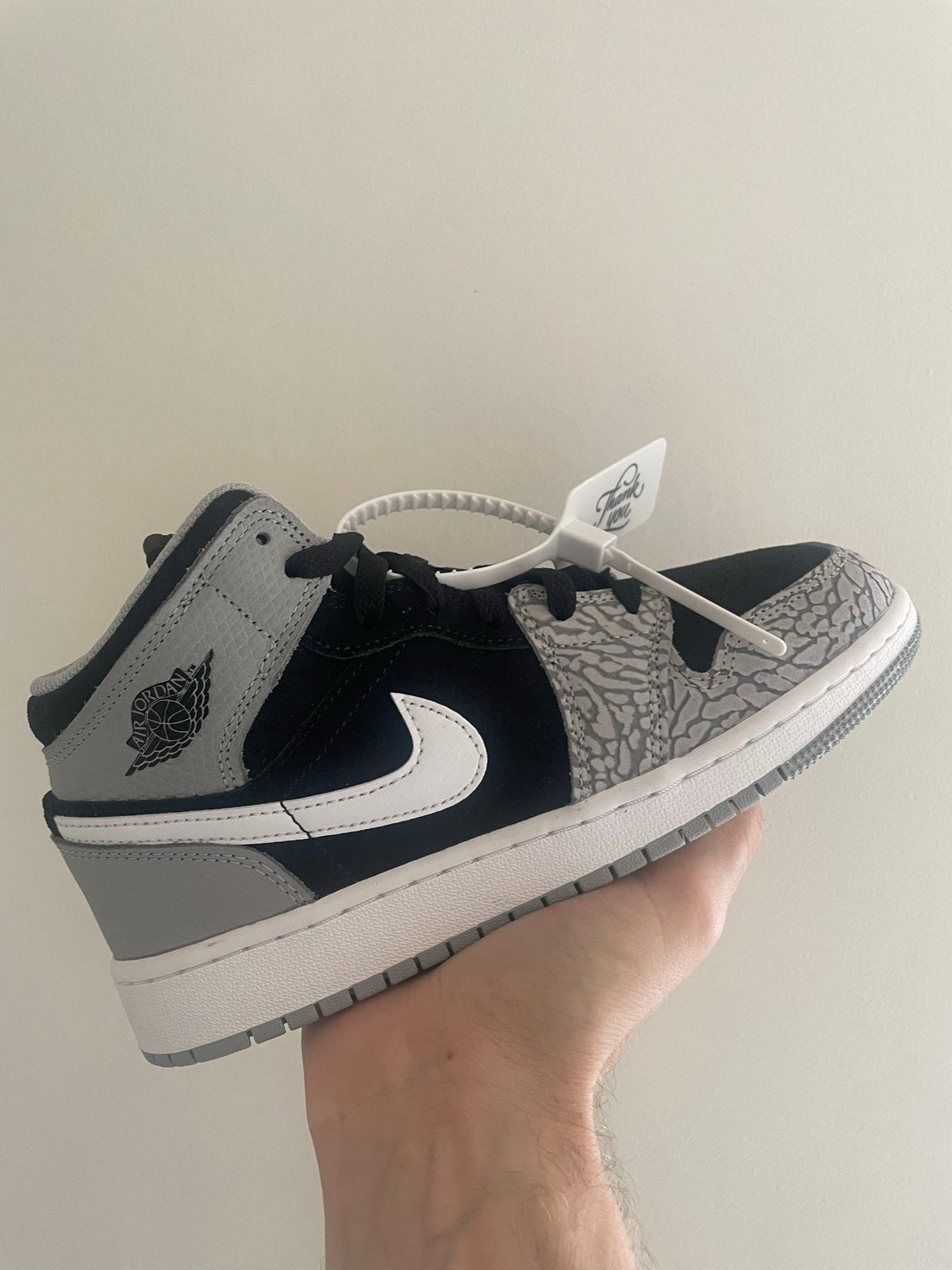 Nike Air Jordan 1 Mid Elephant Print 36.5, Nike, Nieuw, Ophalen of Verzenden, Sneakers of Gympen