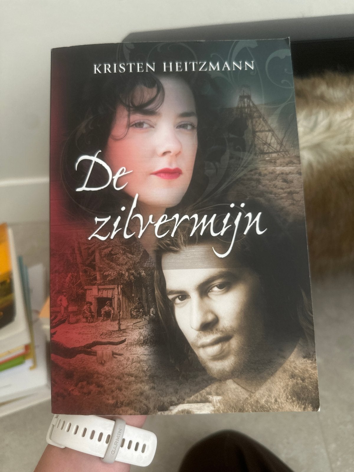 De Zilvermijn - Kristen Heitzmann (Roman), Boeken, Ophalen of Verzenden, Gelezen, Nederland