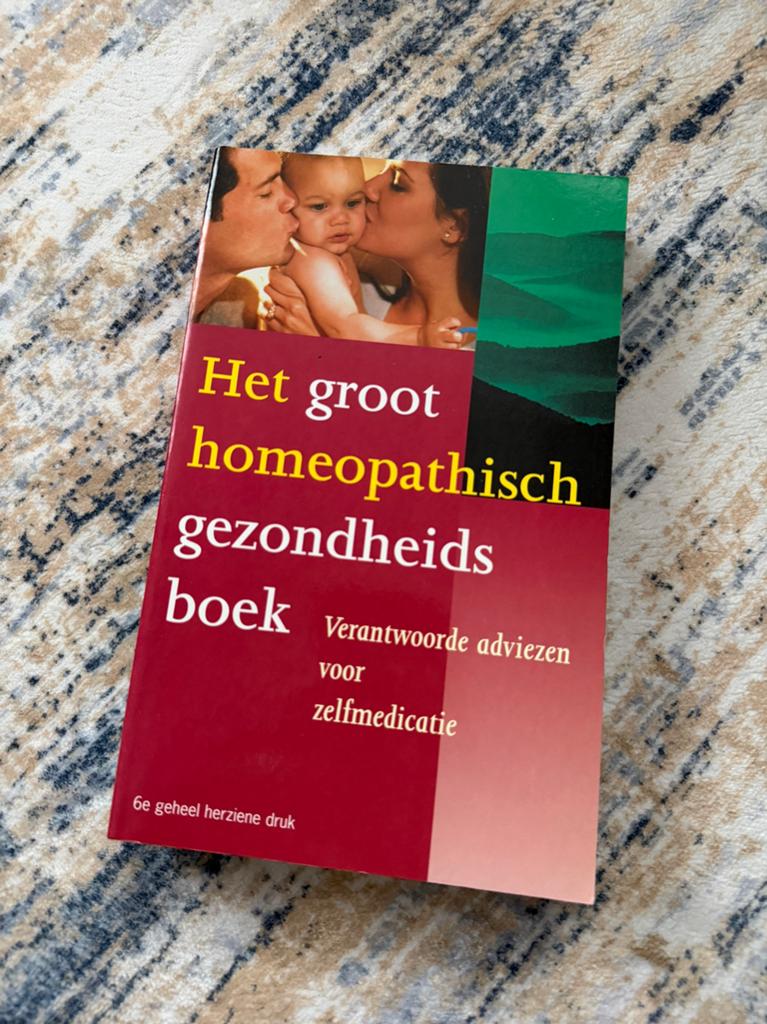 Dr. G.T. Haneveld – Het Groot Homeopathisch Gezondheidsboek, Ophalen of Verzenden, Zo goed als nieuw, Gezondheid en Conditie