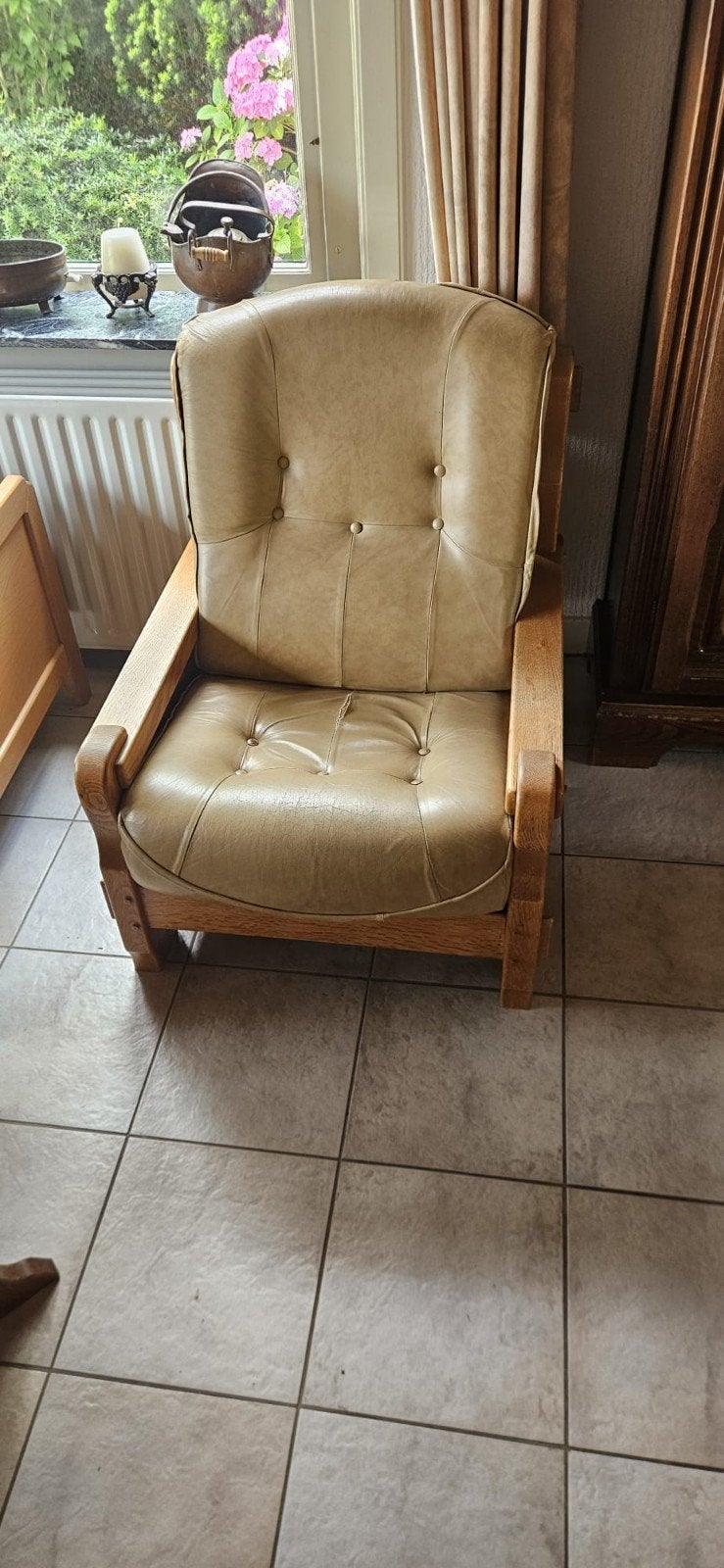 Complete eikenhouten woonkamerset met banken en kasten, Huis en Inrichting, Gebruikt, Driepersoons, Rechte bank, 200 tot 250 cm