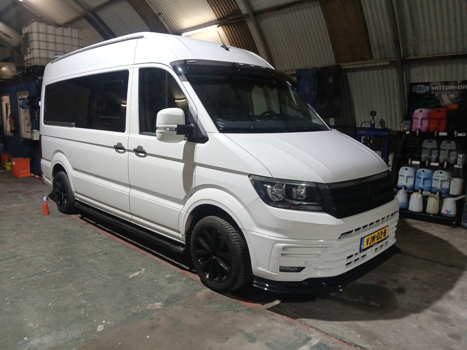 Crafter camper / Service wagen. Ex BTW !, Chemisch toilet, Buscamper of Camperbus, Tot en met 2, 6 tot 7 meter
