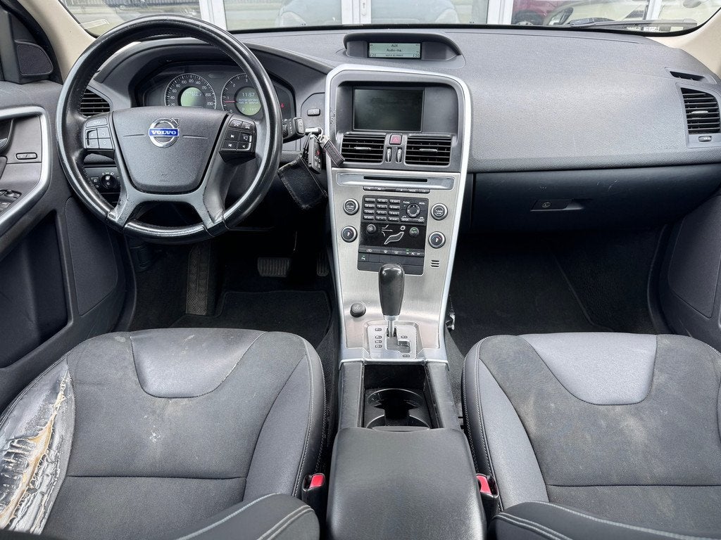 Volvo XC60 2.4D | Automaat | Trekhaak | Half Leder, Auto's, Volvo, Zwart, Bedrijf, 750 kg, 176 pk