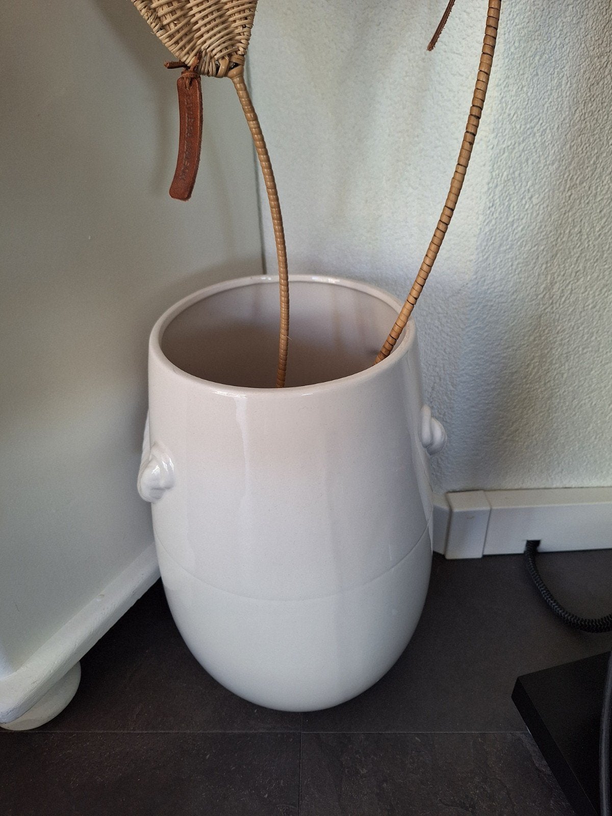 Riviera Maison decoratie: 2 rotan waaiers in vaas, Ophalen, Beige, 35 cm, Zo goed als nieuw