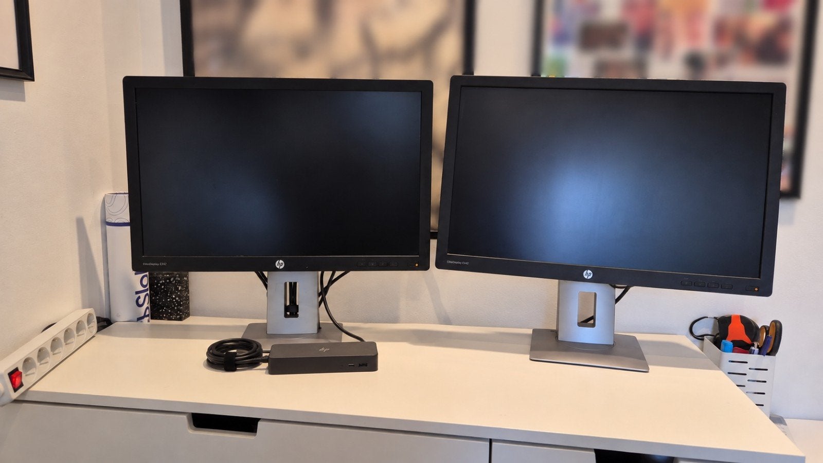 moet nu weg! Thuiswerkplek  2 schermen met dockingstation, Computers en Software, Ophalen, Gebruikt, IPS, Full HD