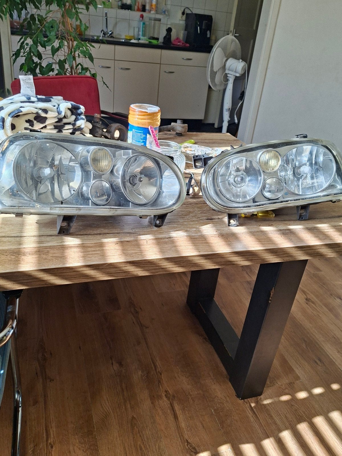 Hella koplampen voor Golf 3 (zonder stelmotor), Ophalen of Verzenden, Gebruikt, Volkswagen