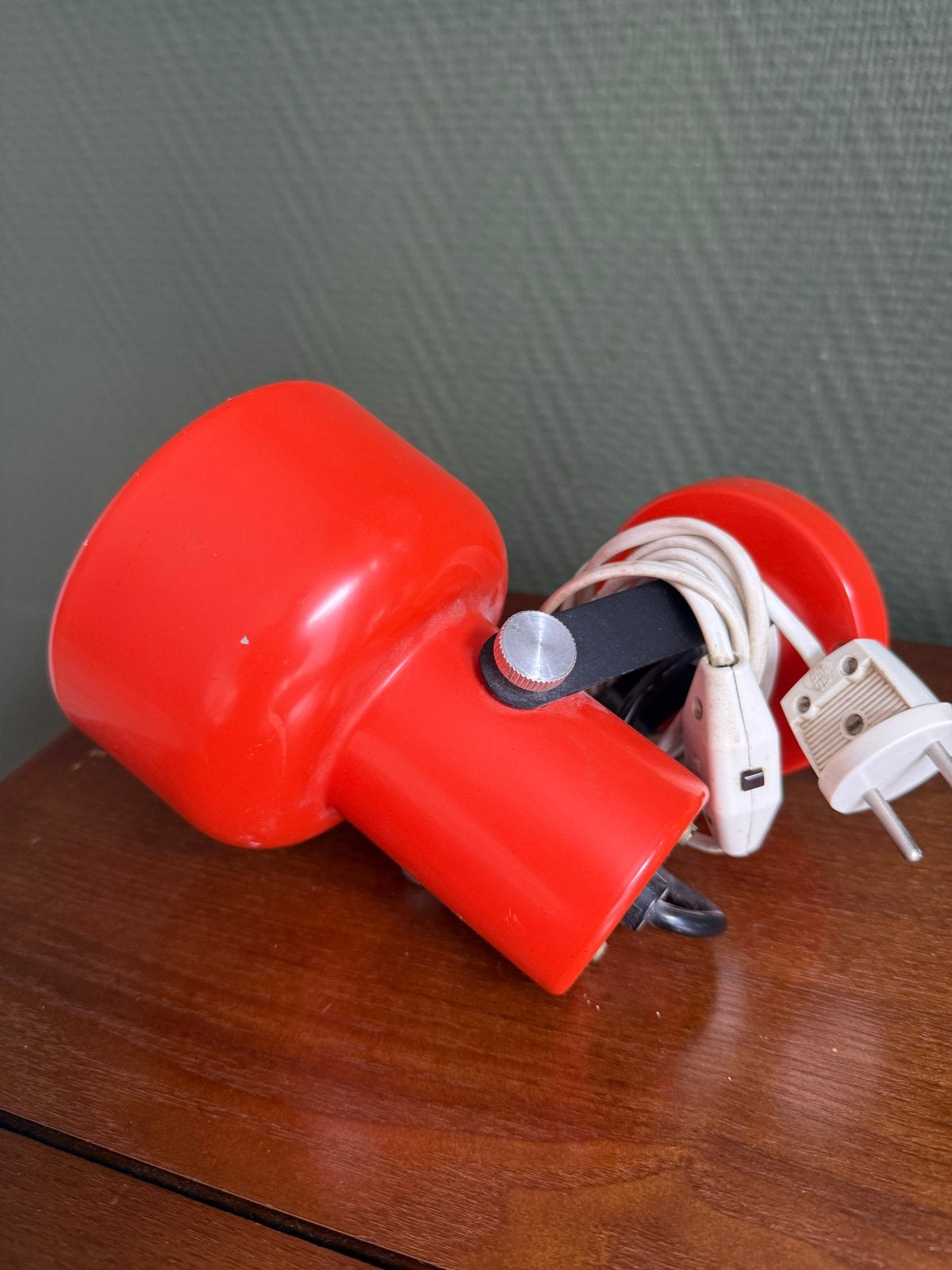 Vintage oranje wandlamp - verstelbaar en functioneel, Huis en Inrichting, Lampen | Wandlampen, Gebruikt, Rood, Overige merken