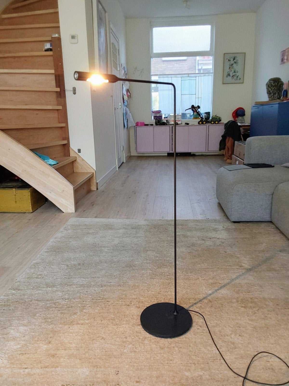 Lumina Flo Vloerlamp - Stijlvol en Functioneel Design, Overige fittingen, Ophalen of Verzenden, Zo goed als nieuw, 150 tot 200 cm