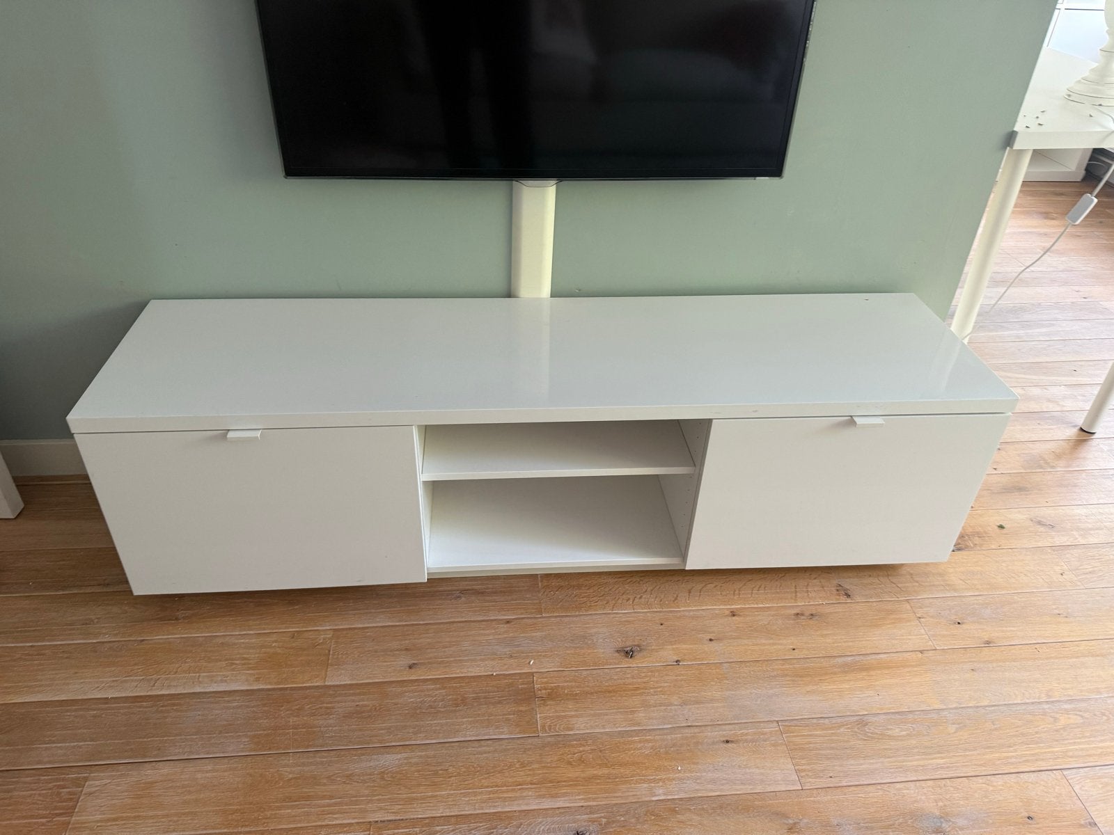 IKEA wit tv-meubel met twee lades en planken, Huis en Inrichting, Ophalen, Zo goed als nieuw, Overige materialen