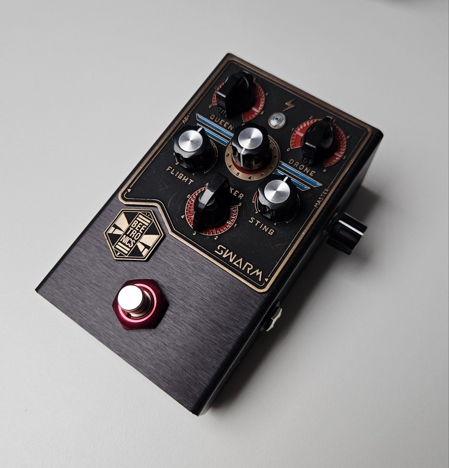 Beetronics Swarm Fuzz Harmonizer, Ophalen of Verzenden, Zo goed als nieuw, Distortion, Overdrive of Fuzz
