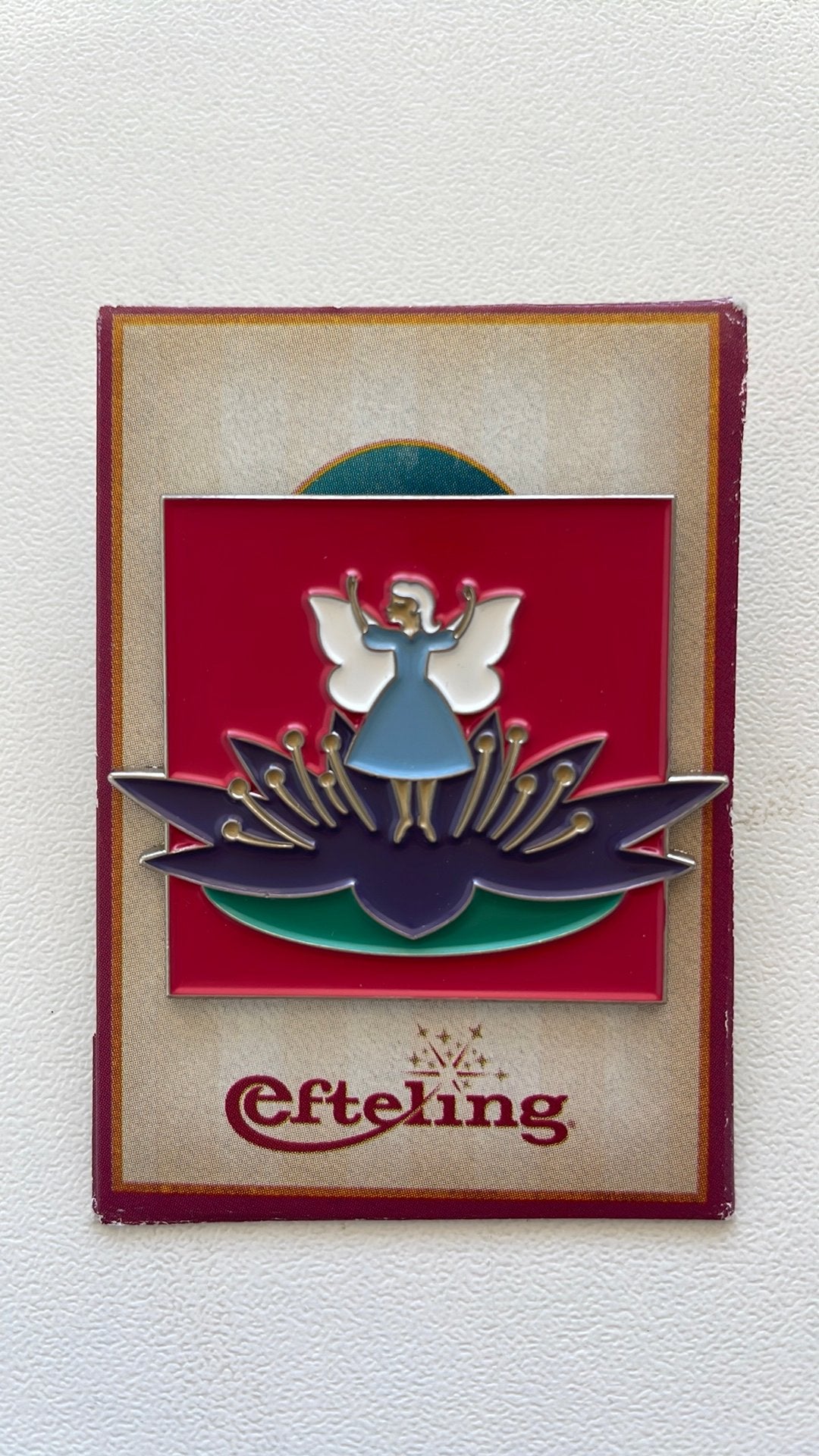 Efteling pin Indische Waterlelie, Verzamelen, Ophalen of Verzenden, Nieuw, Button of Speldje