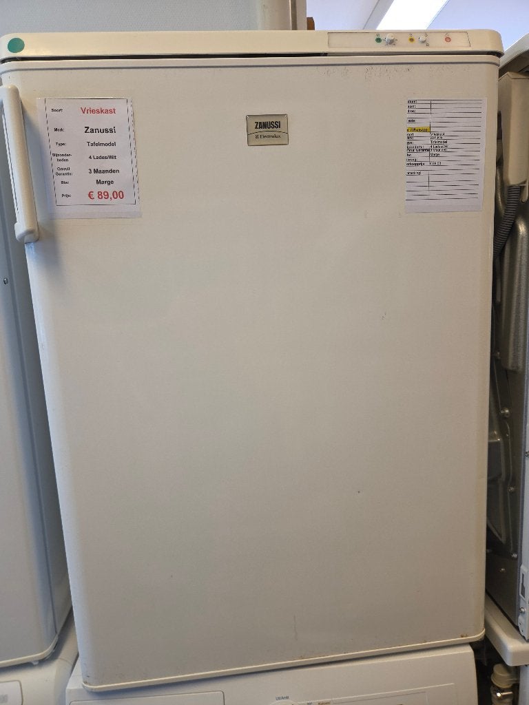 vrieskast - Zanussi - tafelmodel, Italie, Gebruikt, Minder dan 85 cm, Minder dan 60 cm