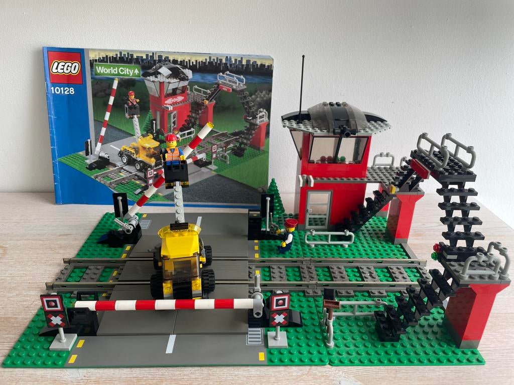 Lego set 10128 trein overgang World City, Ophalen of Verzenden, Zo goed als nieuw