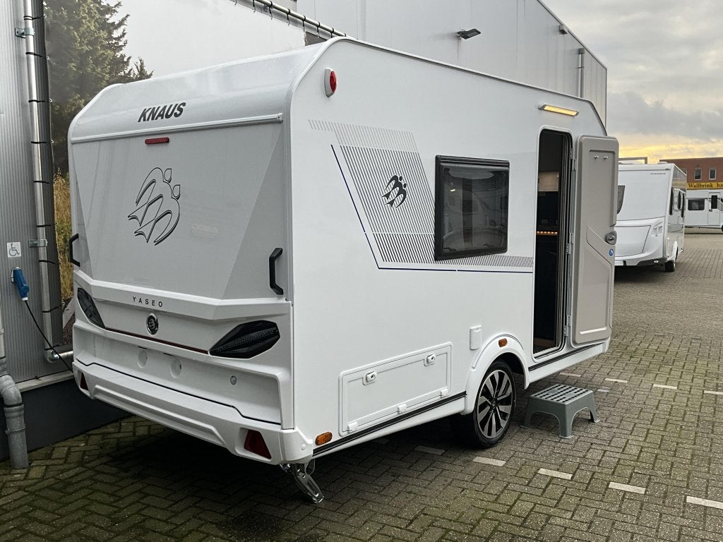 Knaus Yaseo 340 PX COMPACT-GRATIS MOVER, Caravans en Kamperen, Standaardzit, Overige typen, Bedrijf, 750 - 1000 kg
