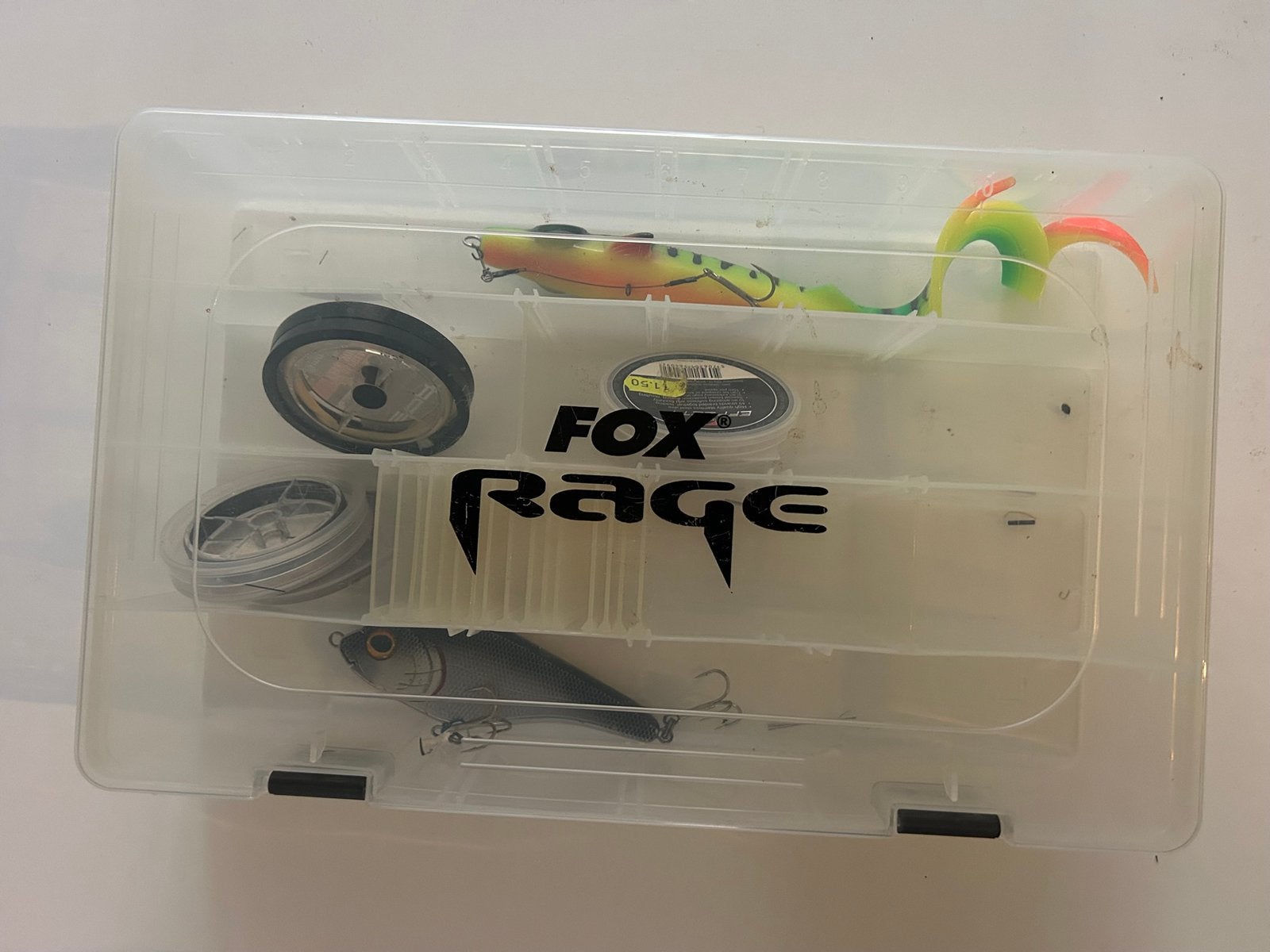 Fox rage opbergdoos met kunstaas en onderlijn, Watersport en Boten, Ophalen of Verzenden, Zo goed als nieuw, Overige typen