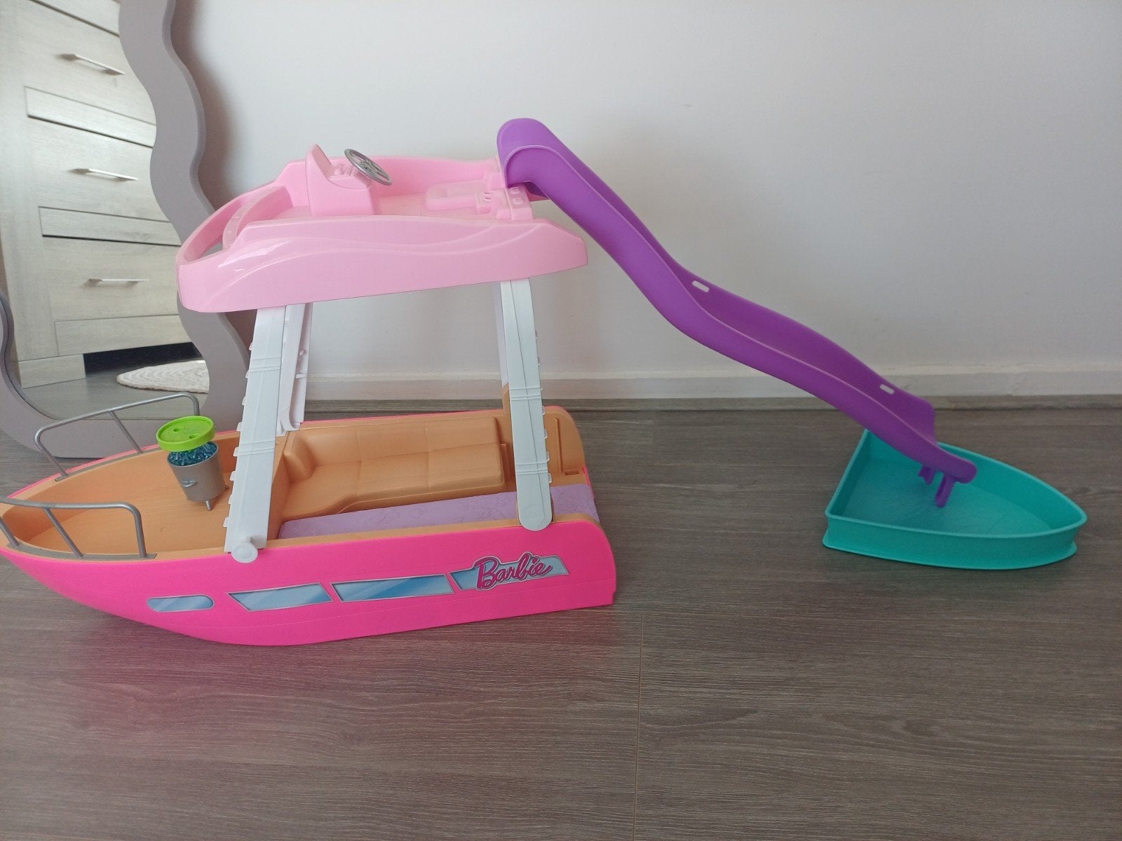 Barbie boot met zwembad en glijbaan, Ophalen, Barbie