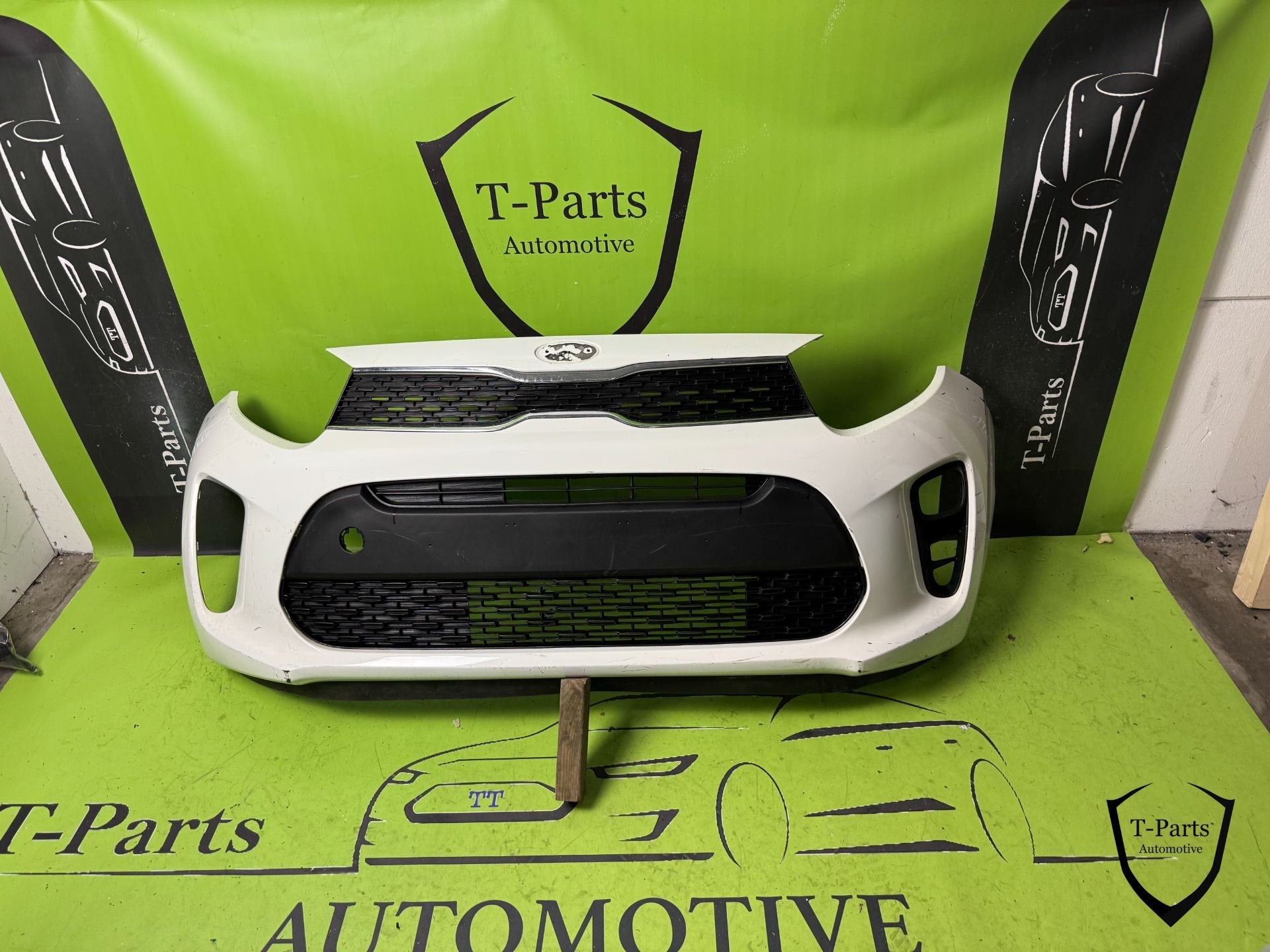 kia picanto voorbumper bumper rooster, Heolleung-ro 12
06797  Seoul, Ophalen of Verzenden, Bumper, Info@kia.com