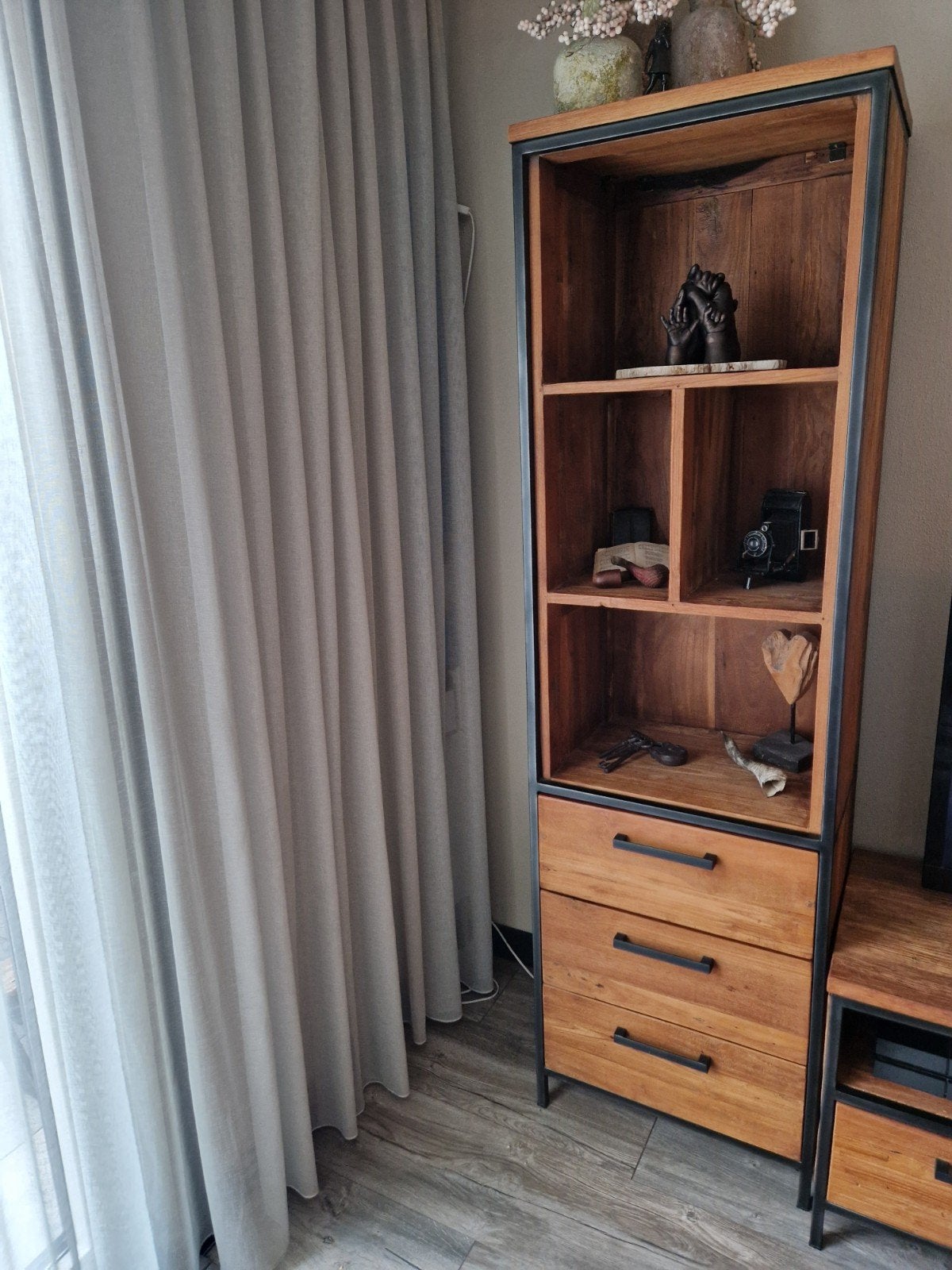 Mag ook los  van elkaar tv kast en boekenkast teakhout, Ophalen, Teakhout, Zo goed als nieuw, Minder dan 100 cm