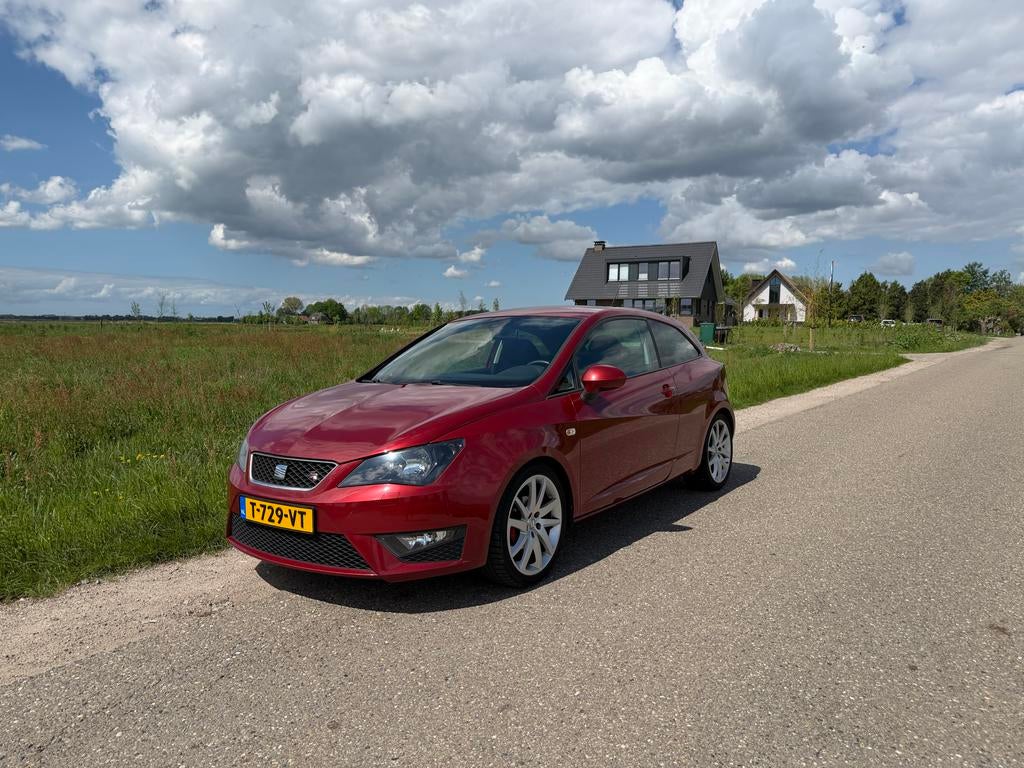 Seat Ibiza FR, Voorwielaandrijving, Stof, 40 €/maand, Zwart