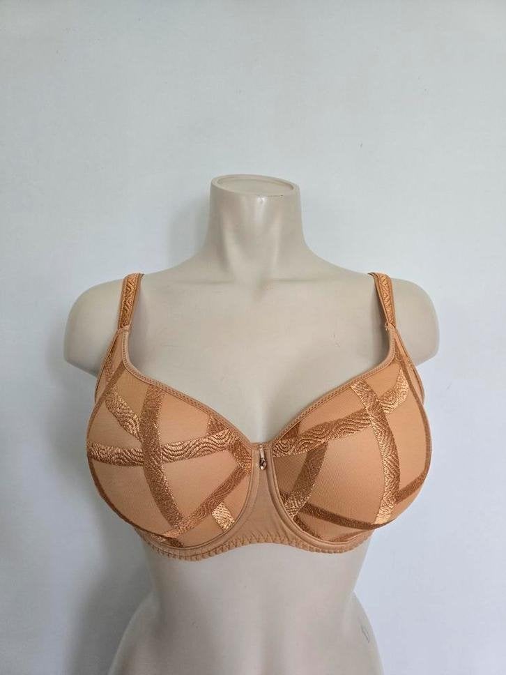 Nieuw louisa bracq 90e 85f 75g of 80g, Ophalen of Verzenden, ., ., .