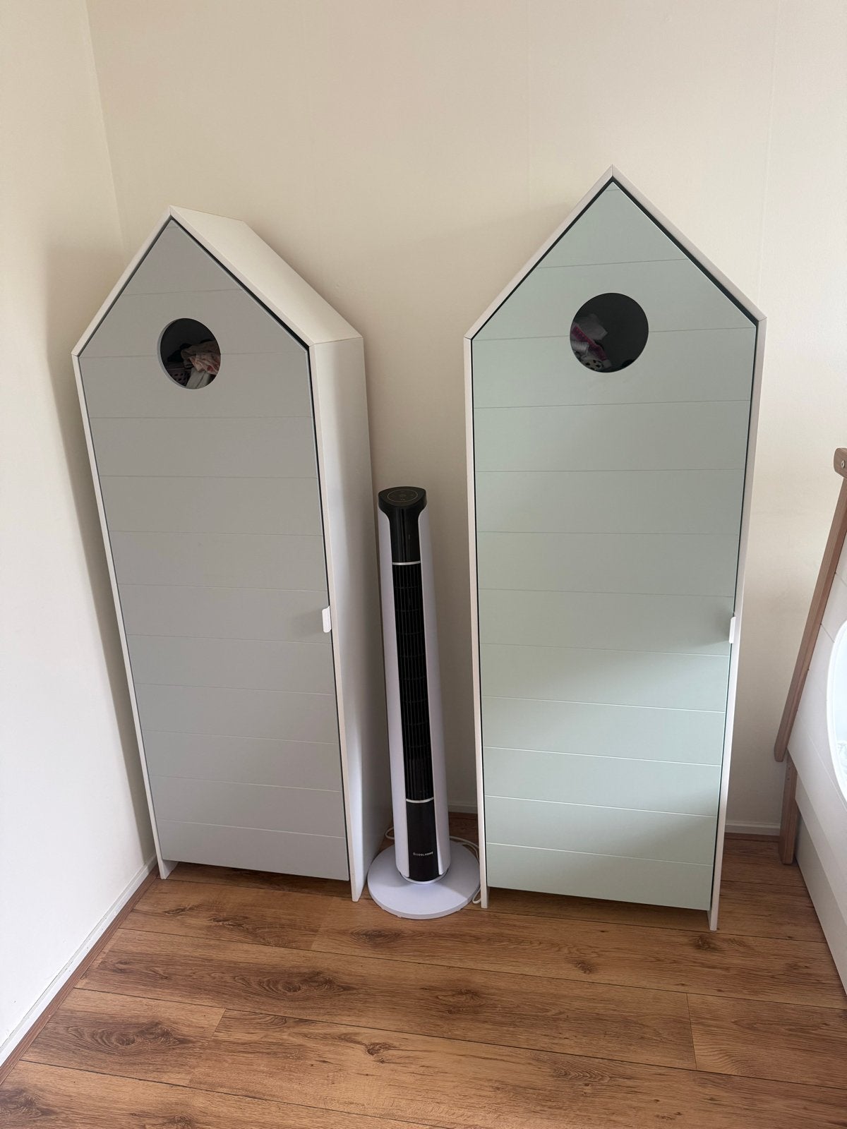 Leuke Kinderkasten Huisje - Grijs en Mintgroen, 105 cm of meer, Ophalen of Verzenden, Zo goed als nieuw, Minder dan 50 cm