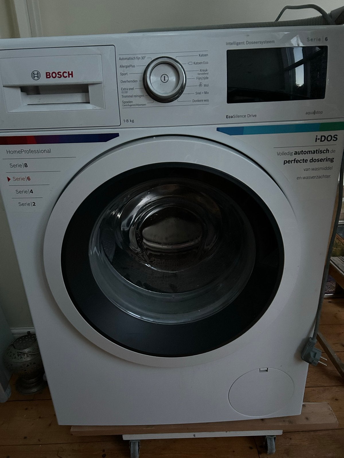Bosch Serie 6 i-DOS Wasmachine 8kg 1400 toeren, Witgoed en Apparatuur, Wasmachines, Ophalen, 1200 tot 1600 toeren, Gebruikt, 8 tot 10 kg