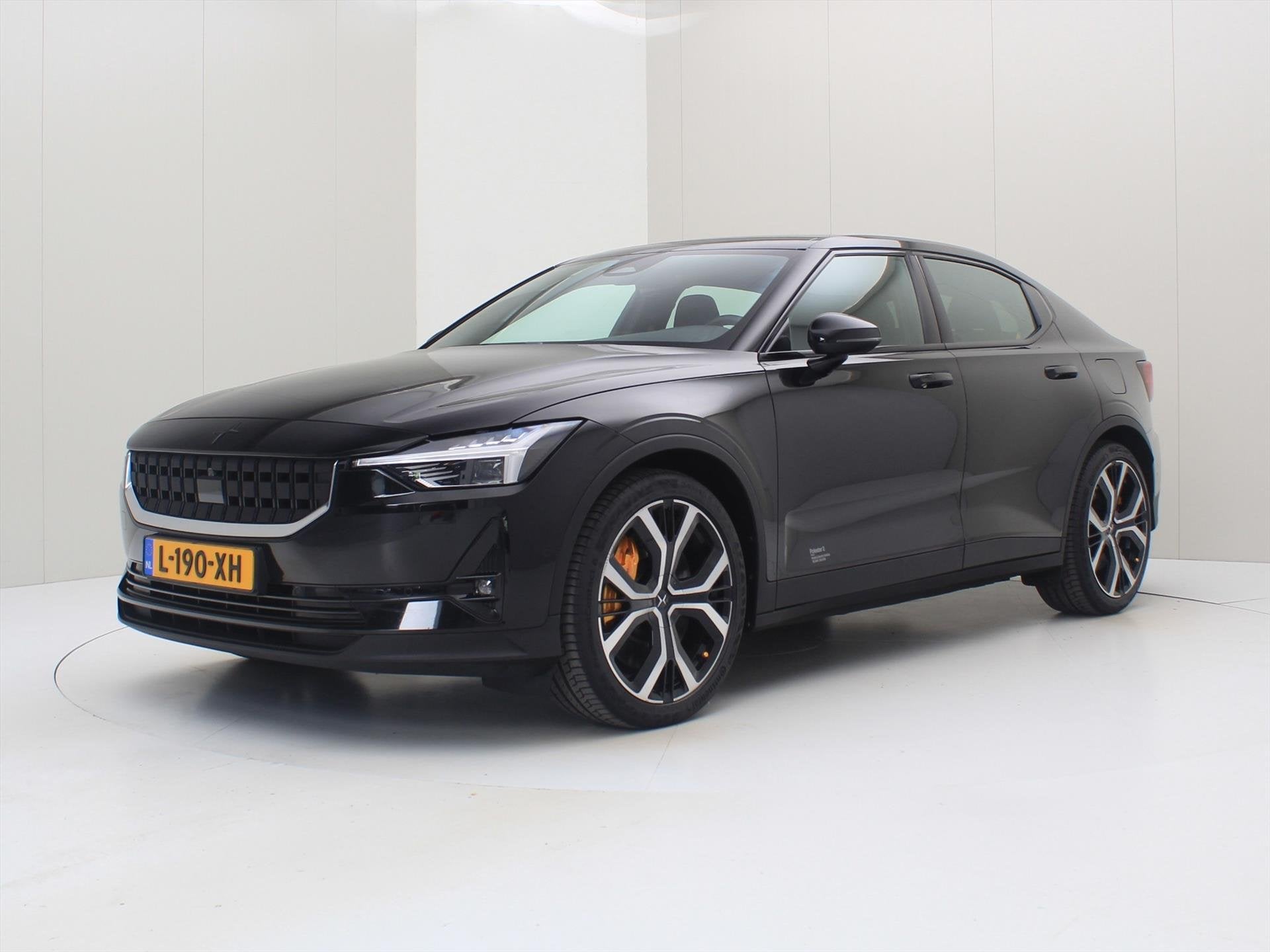 Polestar 2 Long Range Dual Motor 408pk 94.5% SoH Performance, Auto's, Polestar, Polestar 2, Stof, Gebruikt, Zwart