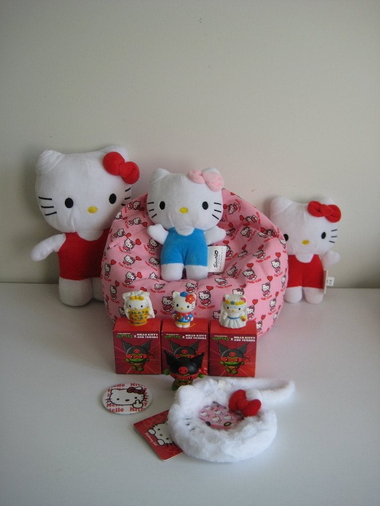 Hello Kitty knuffels poppetjes tasje Ninja tasspiegel zitzak, Ophalen of Verzenden, Zo goed als nieuw
