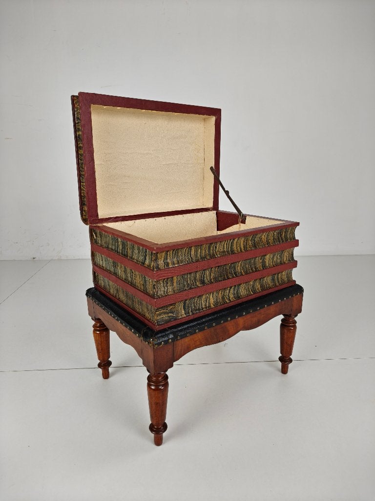 Leren nepboeken doos op standaard – Engels, ca. 1830, Ophalen of Verzenden