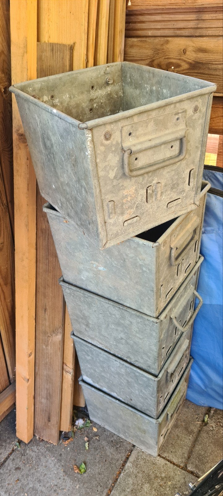 Metalen bakken opbergboxen sorteerbak stapelboxen stapelbakk, Ophalen, Rond, Metaal, Minder dan 30 cm