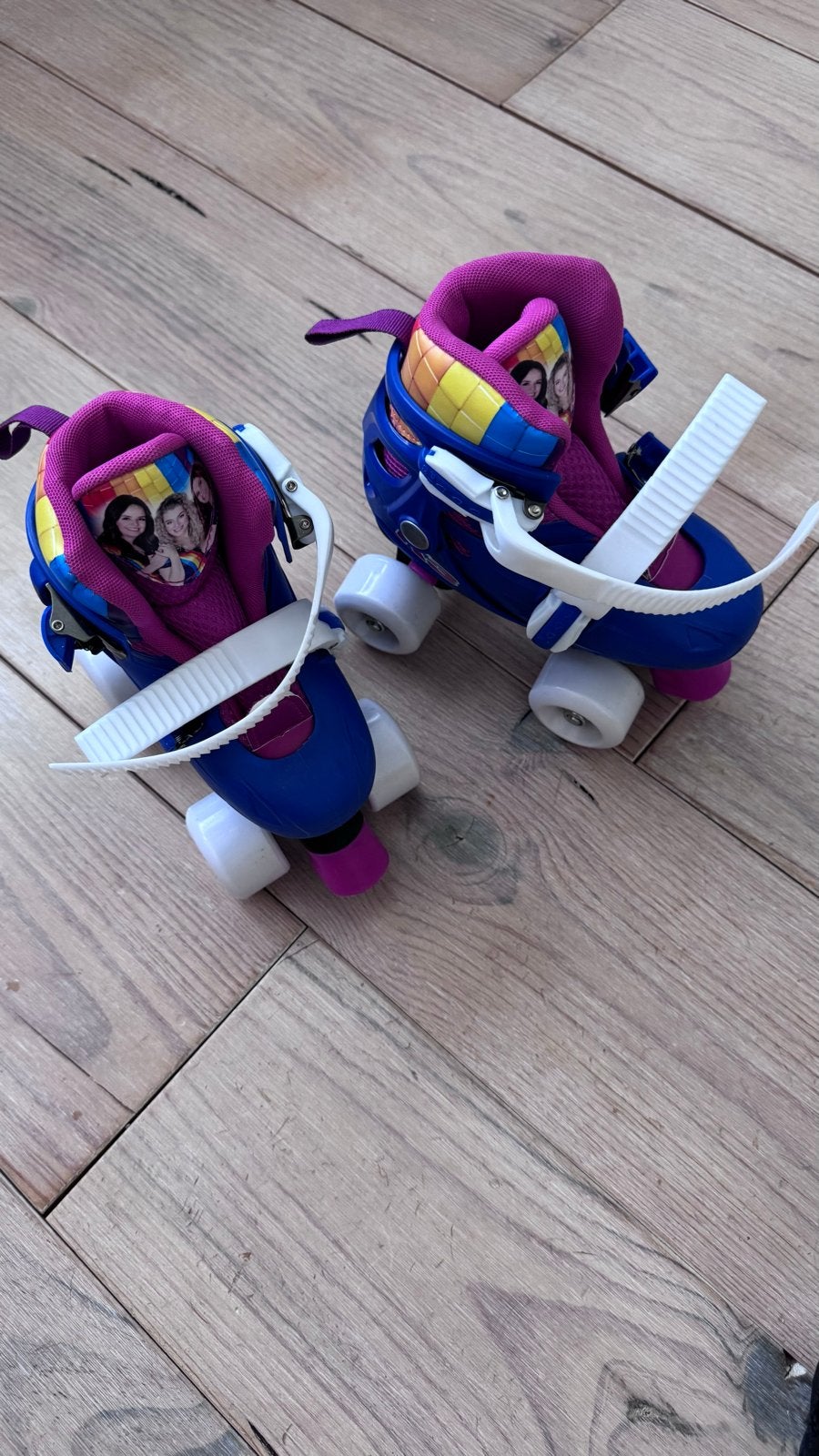 K3 Rolschaatsen Verstelbaar Maat 26-29 Blauw/Roze, Ophalen of Verzenden, Zo goed als nieuw, Overige typen, Overige merken