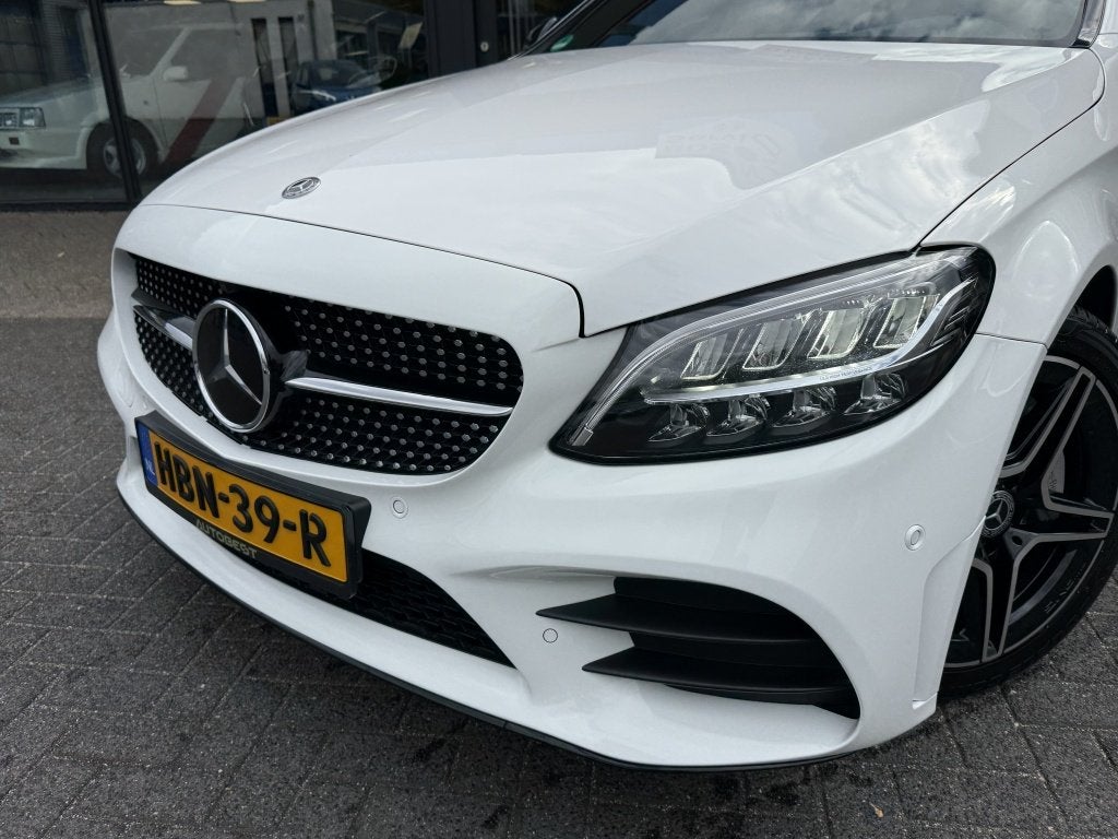 Mercedes-Benz C-Klasse 300e Amg Hybride Elekt. schuifdak / B, Auto's, Automaat, Wit, Bedrijf, Hybride Elektrisch/Benzine