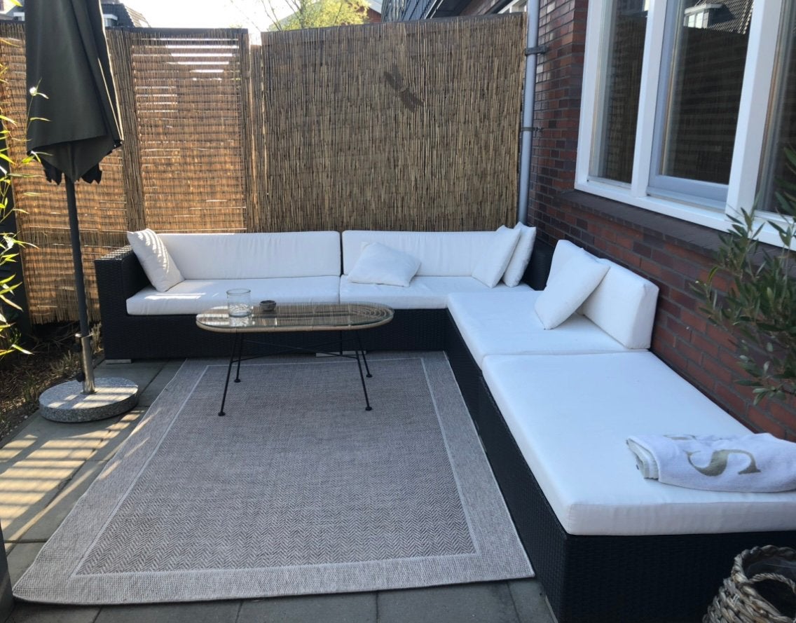 Loungeset zwart met witte kussens, Tuin en Terras, Tuinsets en Loungesets, Ophalen, Bank