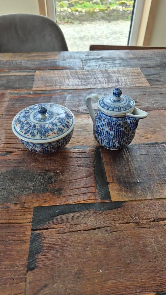 Antieke Meissen keramiek: suikerpot en melkkan, Antiek en Kunst, Antiek | Porselein, Ophalen of Verzenden