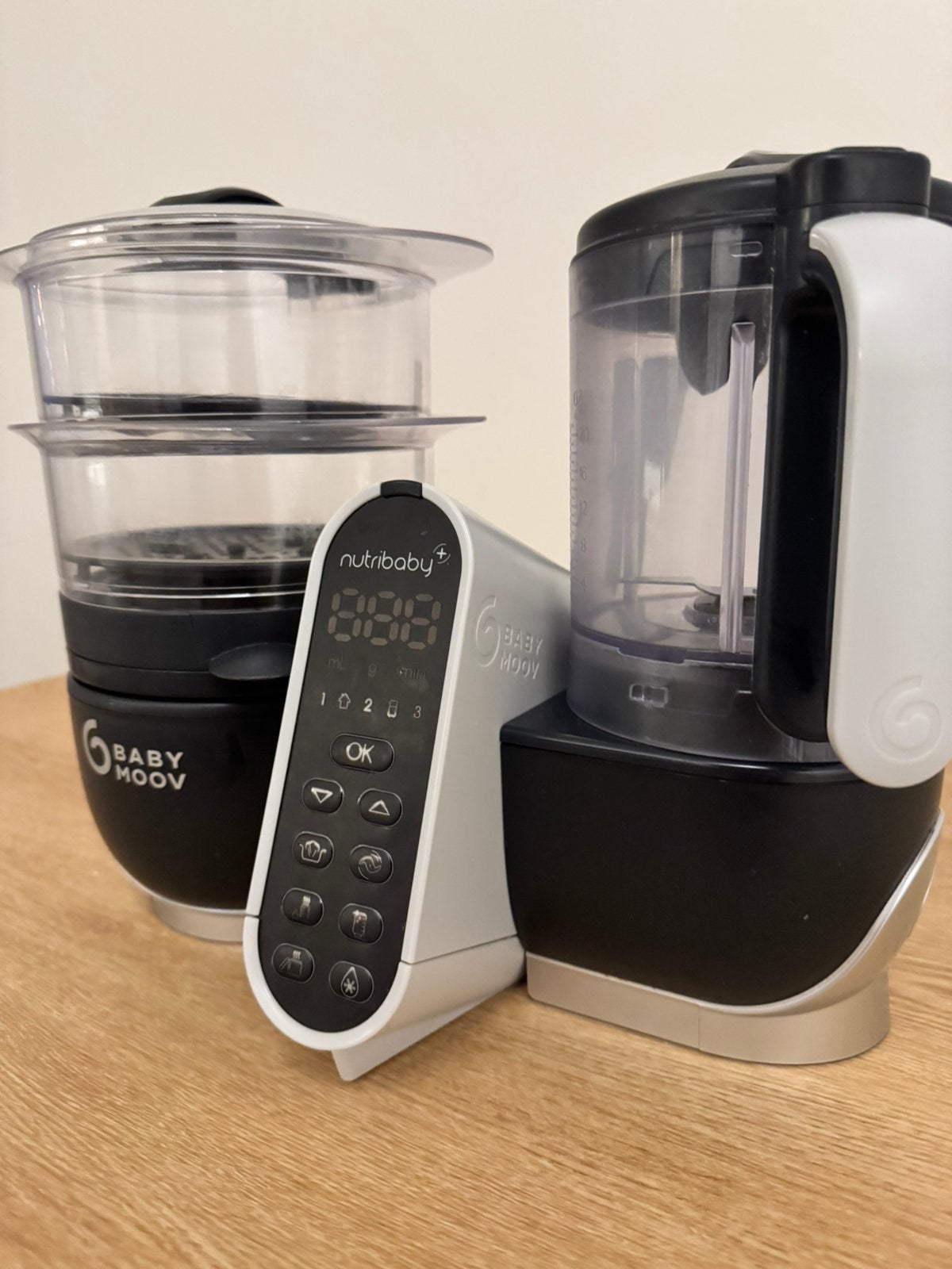 Nutribaby+ babymoov keukenrobot., Kinderen en Baby's, Babyvoeding en Toebehoren, Ophalen of Verzenden, Zo goed als nieuw, Sterilisator