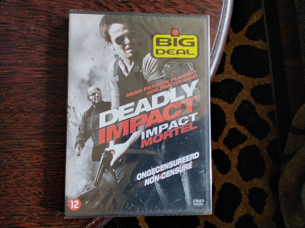 Deadly impact, nieuw in verpakking, origineel, Engels, Nederlands, Actiethriller, Ophalen of Verzenden