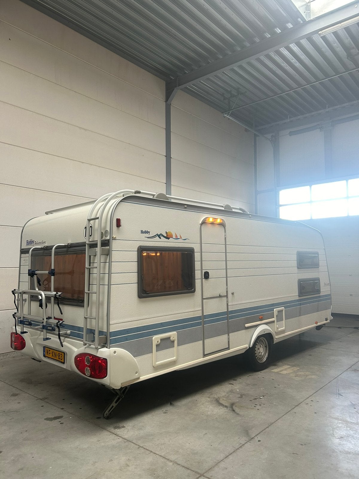 Caravan hobby stapelbedden, Caravans en Kamperen, Rondzit, Hobby, Particulier, 5 tot 6 meter
