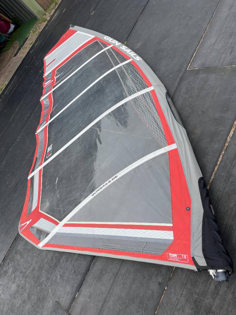 Windsurfzeilen GUN 7,5 en 8,0 (moeten -samen- weg), Ophalen, Gebruikt, 6.5 m² tot 8 m², Gunsails
