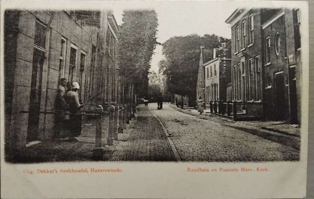 Hazerswoude (Zuid-Holland) - Raadhuis en Pastorie, Verzamelen, Ansichtkaarten | Nederland, Ophalen of Verzenden, Voor 1920, Ongelopen