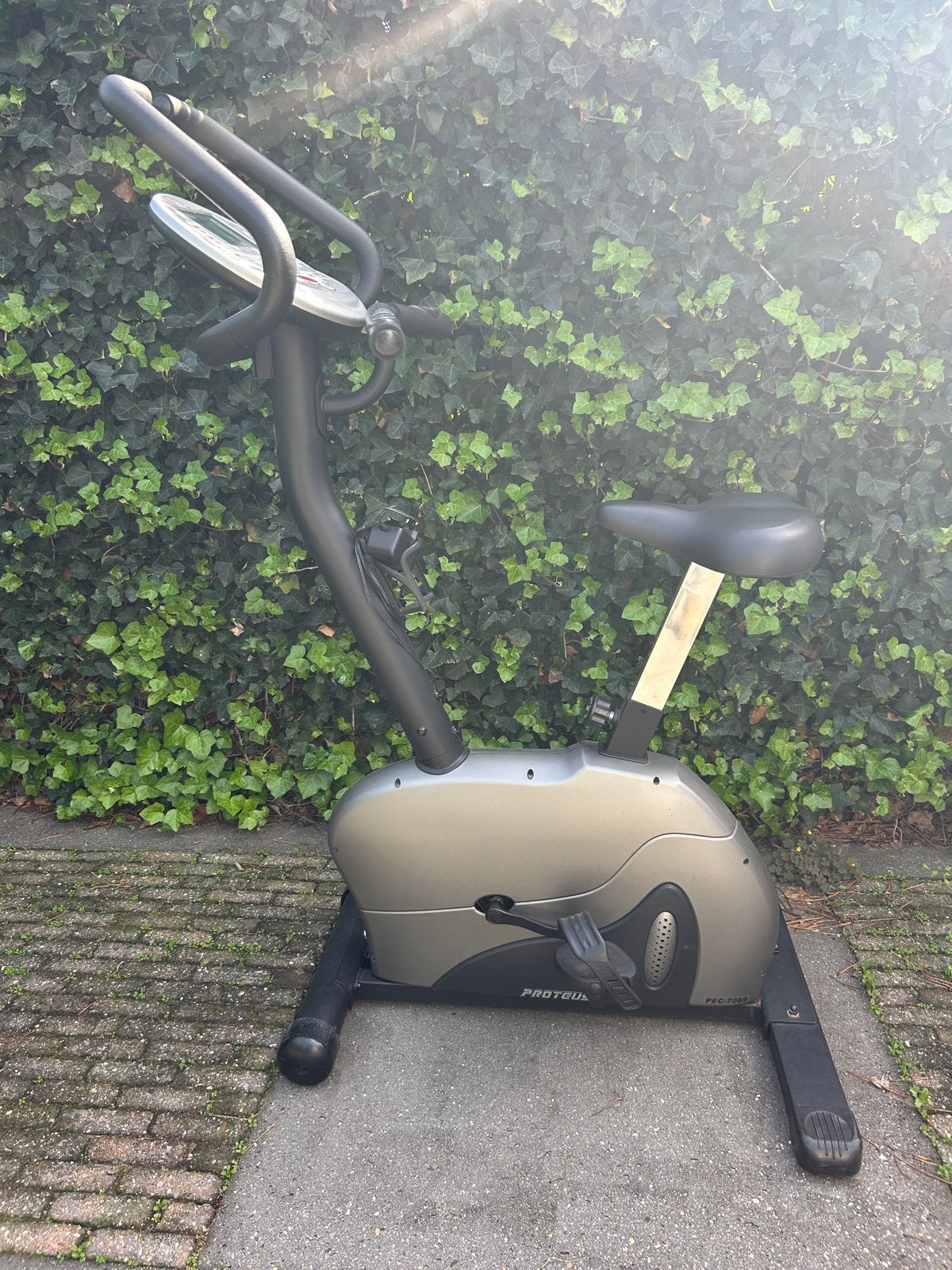 Hometrainer en Crosstrainer - Perfect voor Thuis Fitness, Gebruikt, Armen, Ophalen of Verzenden, Metaal