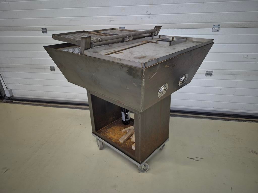 Robuuste BBQ op wielen - Ideaal voor feesten!, Ophalen of Verzenden, Nieuw