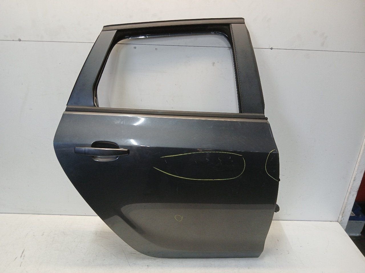 Portier rechts achter Opel Astra, Onderdelen@venauto.nl, Van der Ven Autorecycling B.V., Gebruikt, Ettenseweg 76, 4706 PB Roosendaal, The Netherlands