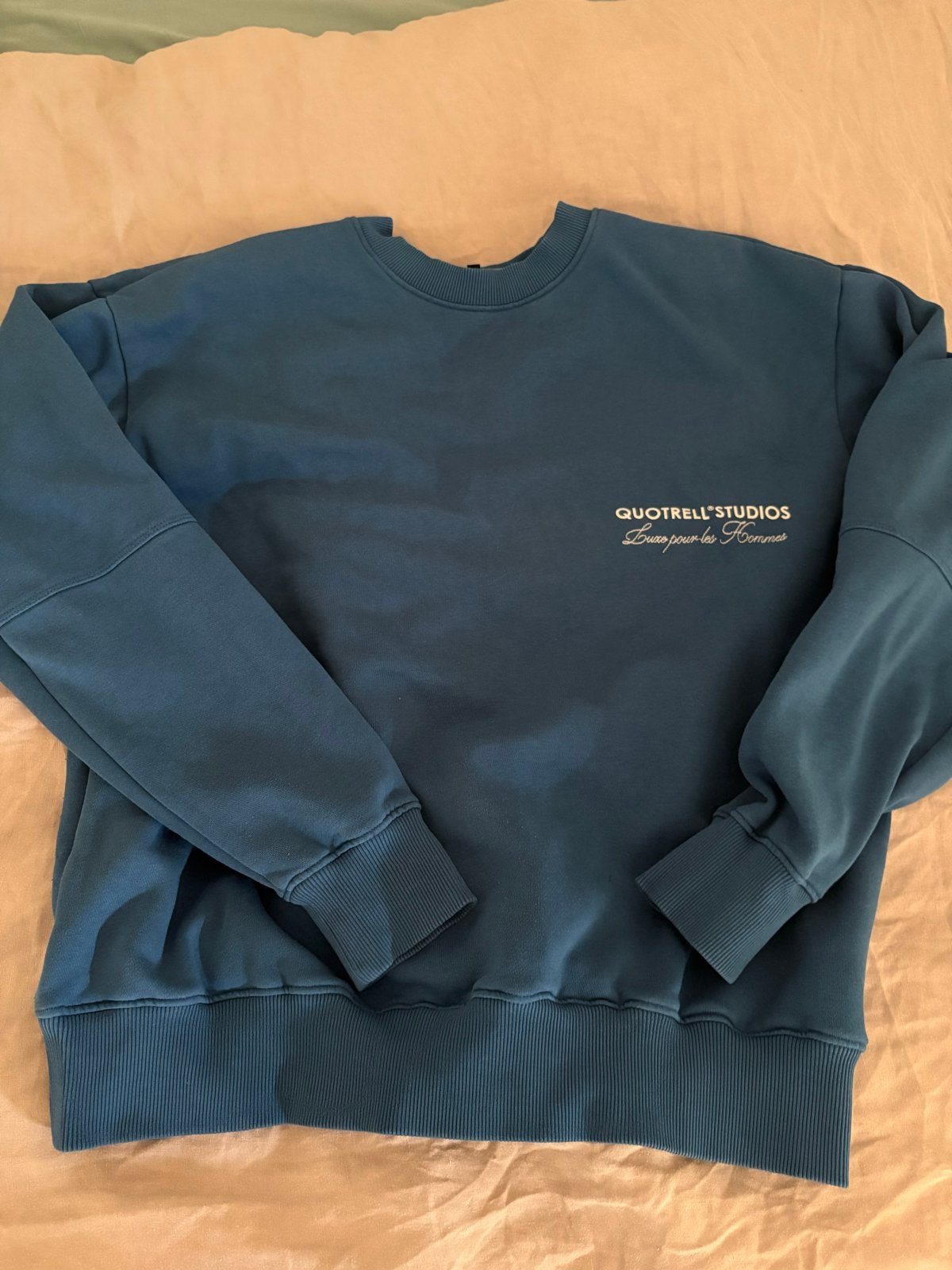 Quotrell Studios Trui, Ophalen of Verzenden, Zo goed als nieuw, Maat 48/50 (M), Blauw