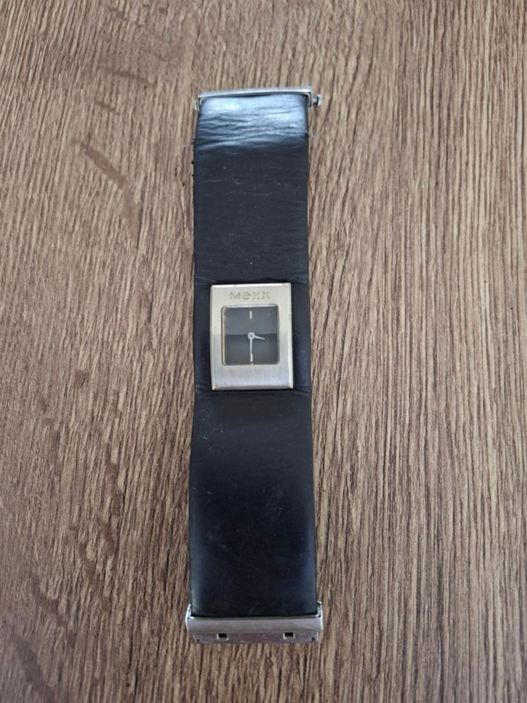 Stoer Mexx horloge met zwart leren band - 17 cm, Ophalen of Verzenden, Leer, Overige merken
