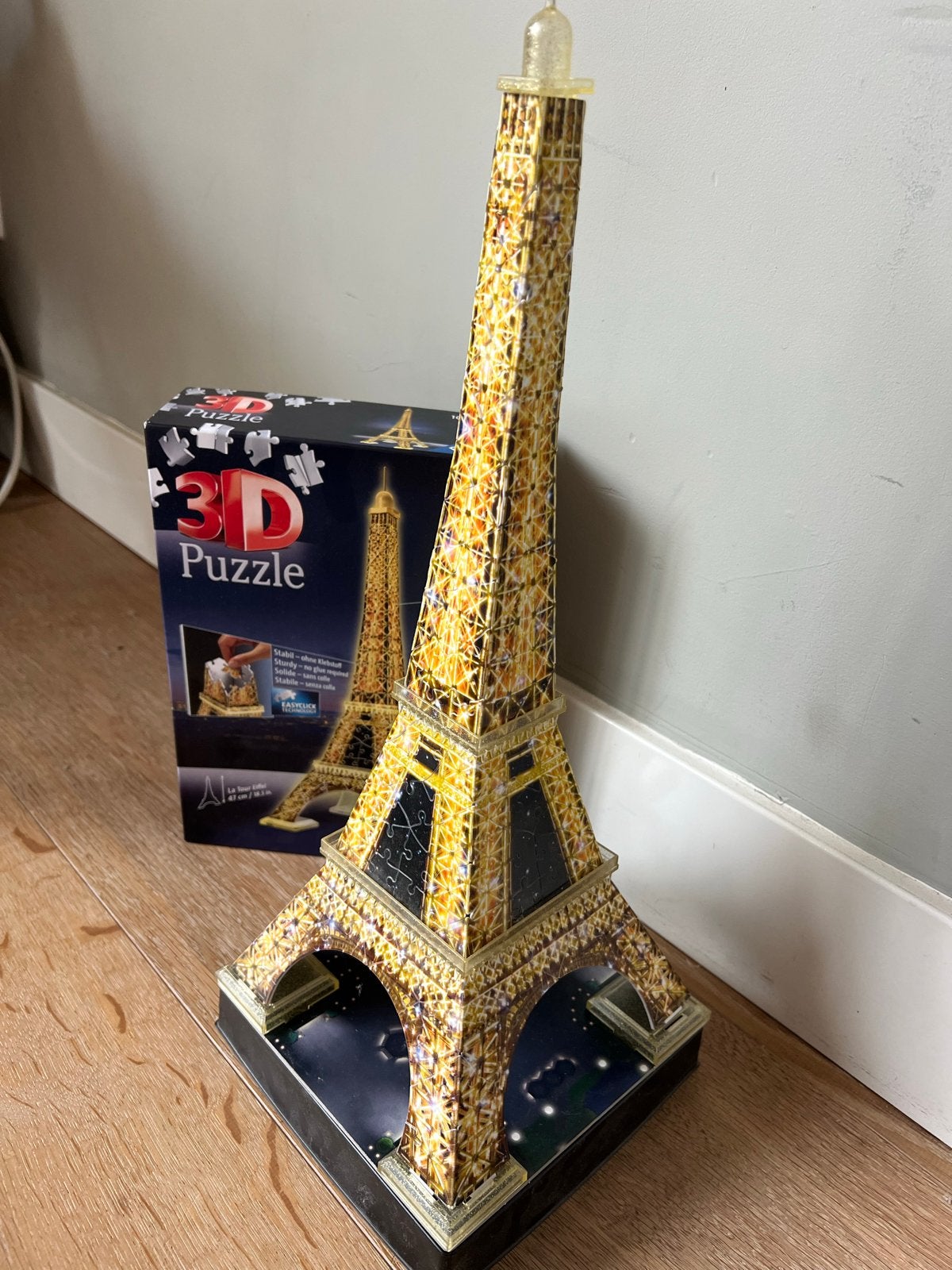 Ravensburger 3D Eiffeltoren Puzzel met LED-verlichting, Ophalen, Minder dan 500 stukjes, Zo goed als nieuw, Rubik's of 3D-puzzel