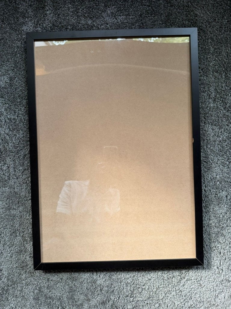 Grote zwarte fotolijst ca. 44 x 62 cm – staand of liggend, Hout, Standaard fotolijst, Ophalen of Verzenden, Zo goed als nieuw