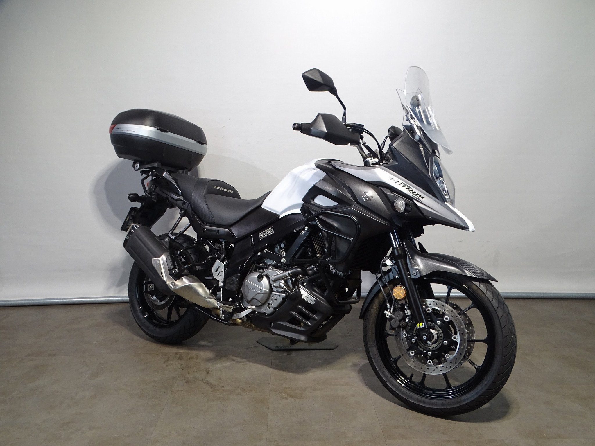 Suzuki DL 650 ABS, Meer dan 35 kW, Toermotor, Gebruikt, Bedrijf