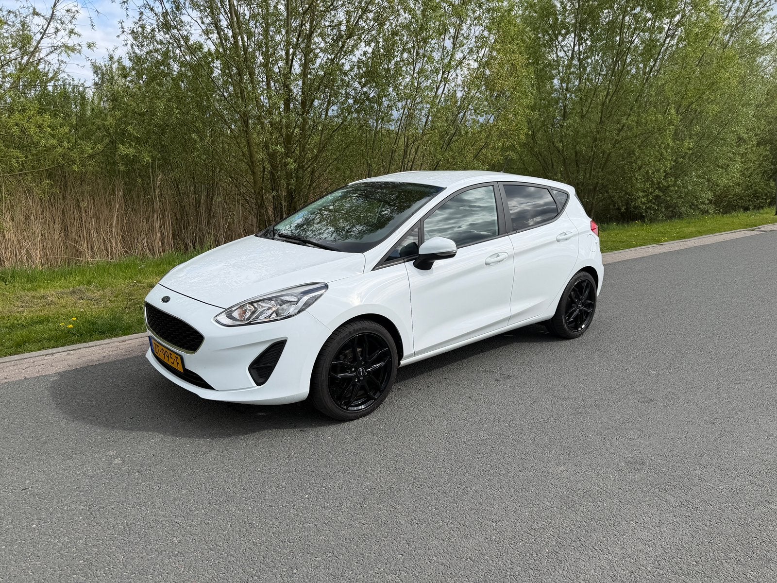 Ford Fiësta 1.1 85pk 5dr 2019 Wit nette auto, Auto's, Voorwielaandrijving, Origineel Nederlands, Bedrijf, Handgeschakeld